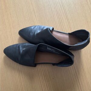 Universal Thread Black D’Orsay Flats